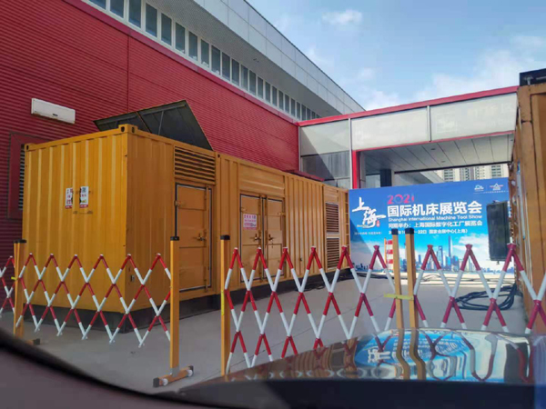 襄垣发电车出租-发电机无电压或电压太低怎么办?